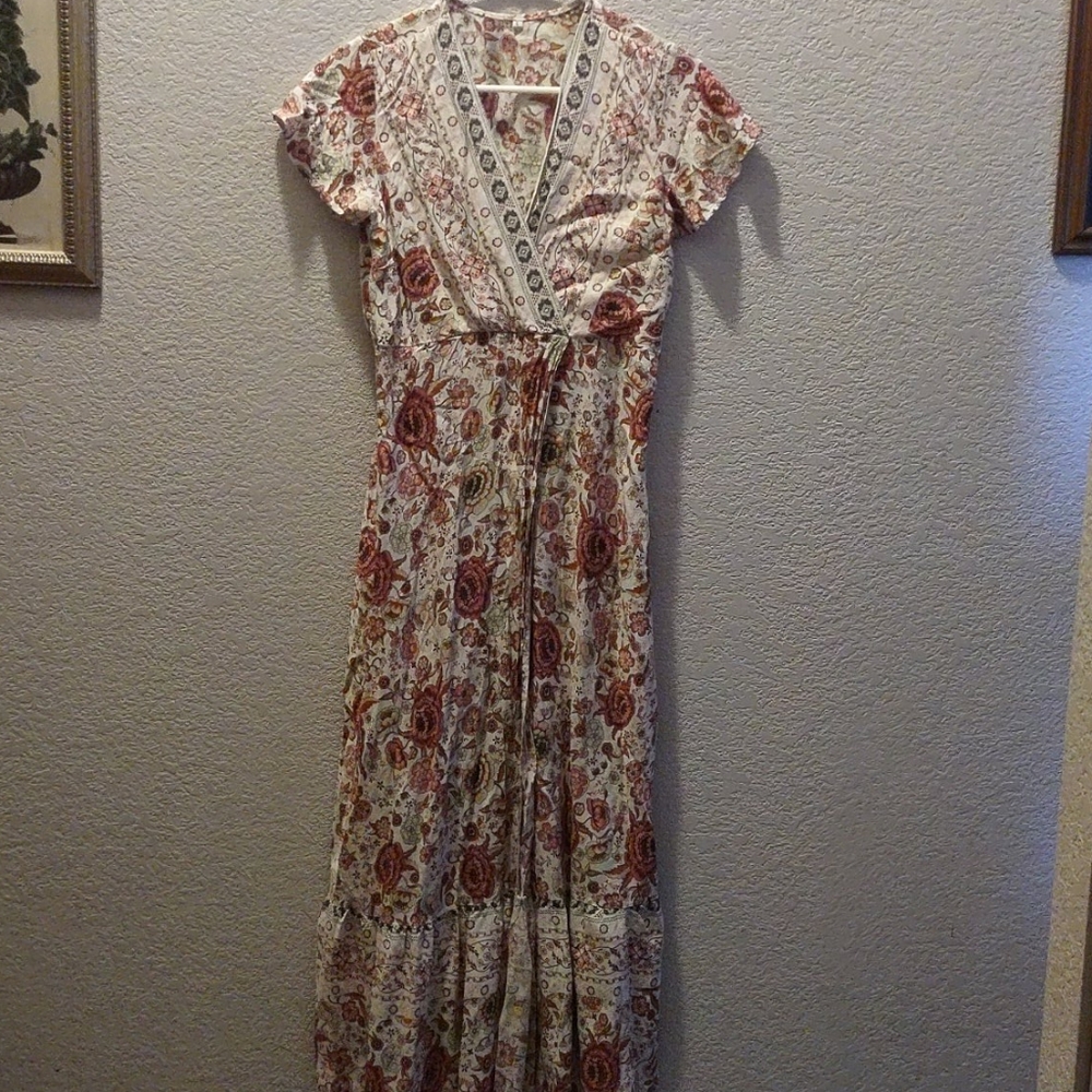 Long flowered dress